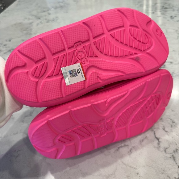 UGG sport yeah slide sandal - Picture 7 of 7